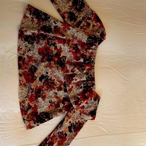 Wilfred, M, off the shoulder top